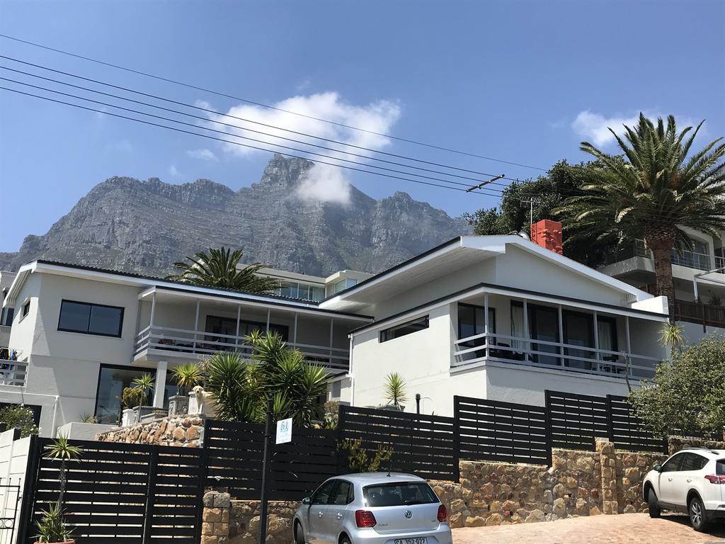 ホテル 51 On Camps Bay ケープタウン エクステリア 写真